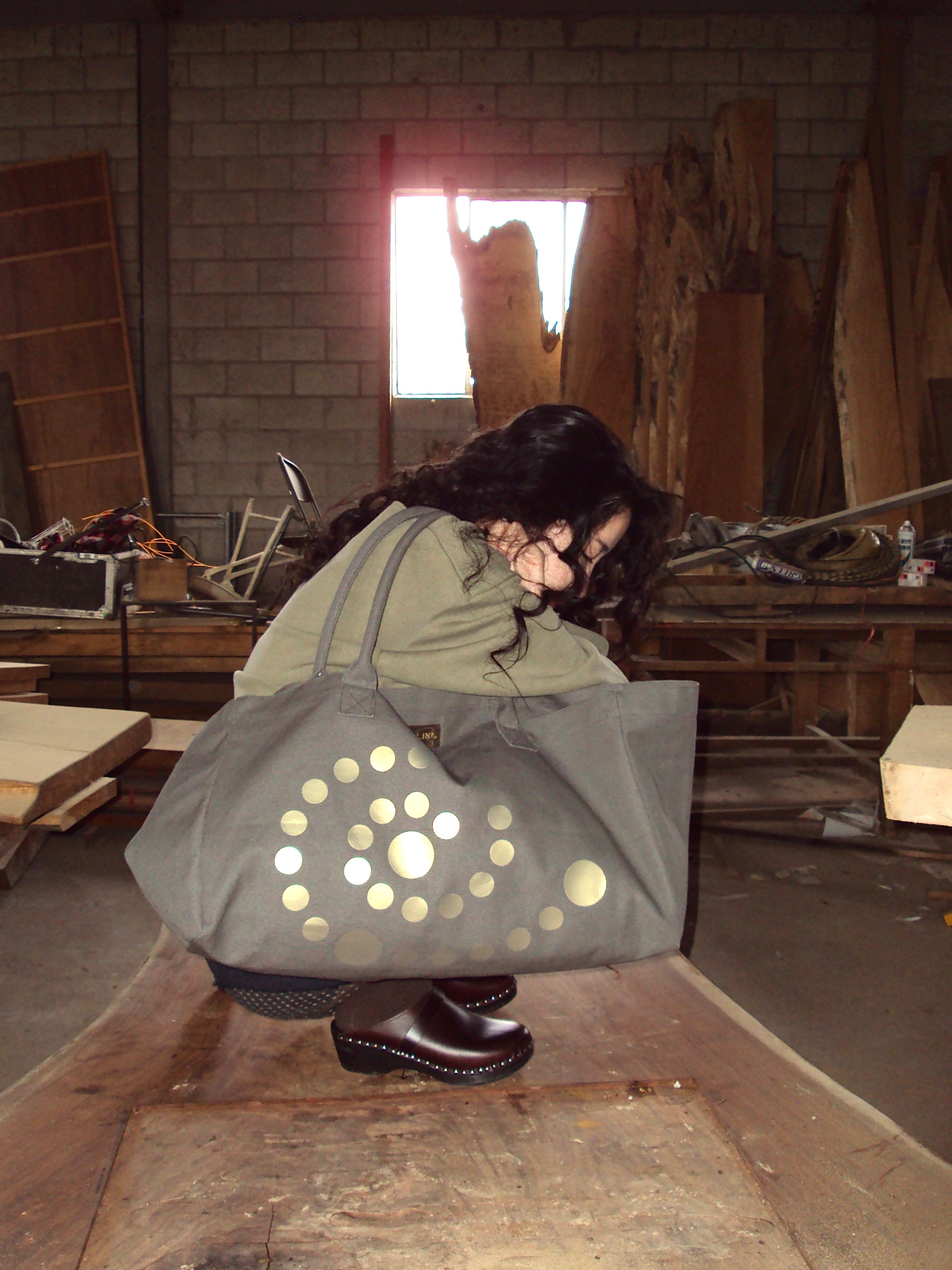 Tangling Bag (Charcoal + Gold)